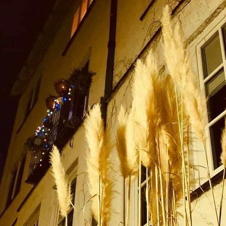 Ferienwohnung Gästezimmer am Weinberg Kassel Exterior foto