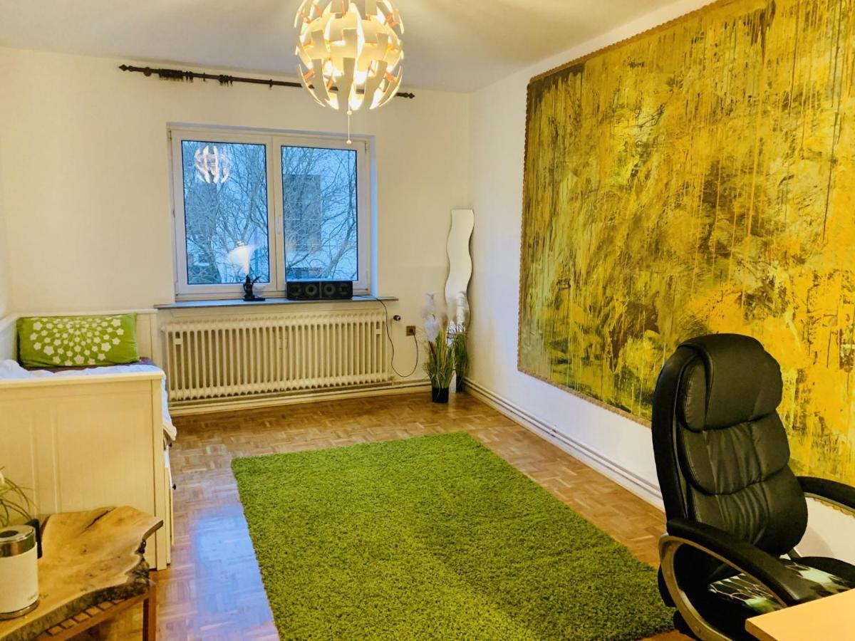 Ferienwohnung Gästezimmer am Weinberg Kassel Exterior foto
