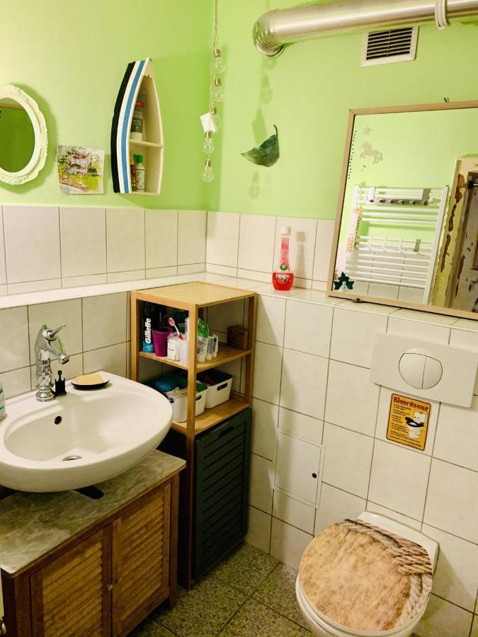 Ferienwohnung Gästezimmer am Weinberg Kassel Exterior foto