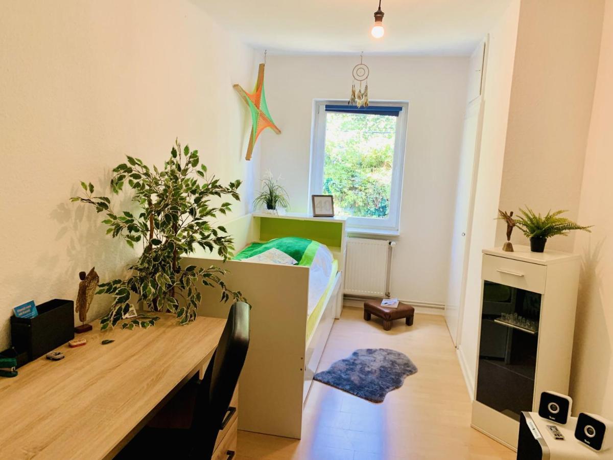 Ferienwohnung Gästezimmer am Weinberg Kassel Exterior foto